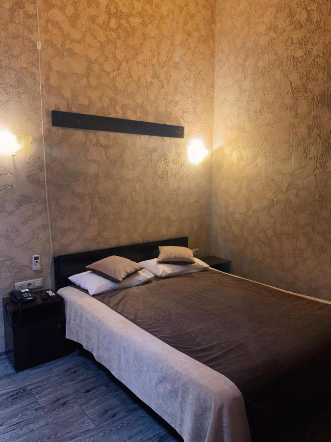 לבוב Hotel Fortuna מראה חיצוני תמונה