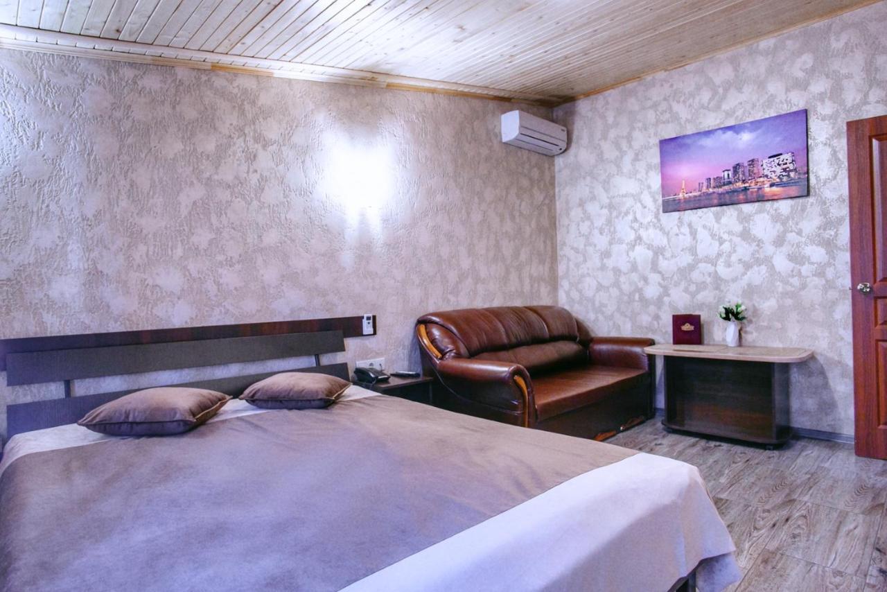 לבוב Hotel Fortuna מראה חיצוני תמונה