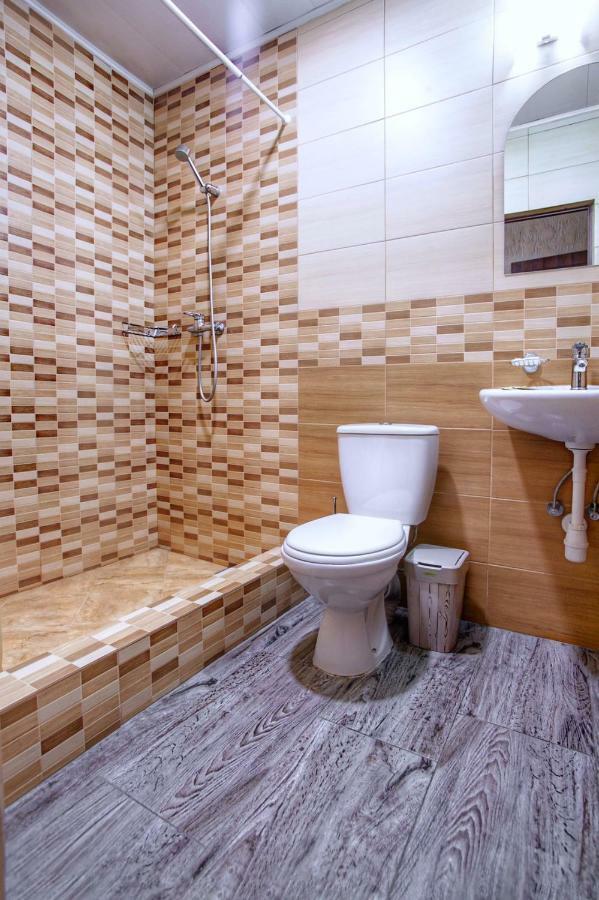 לבוב Hotel Fortuna מראה חיצוני תמונה